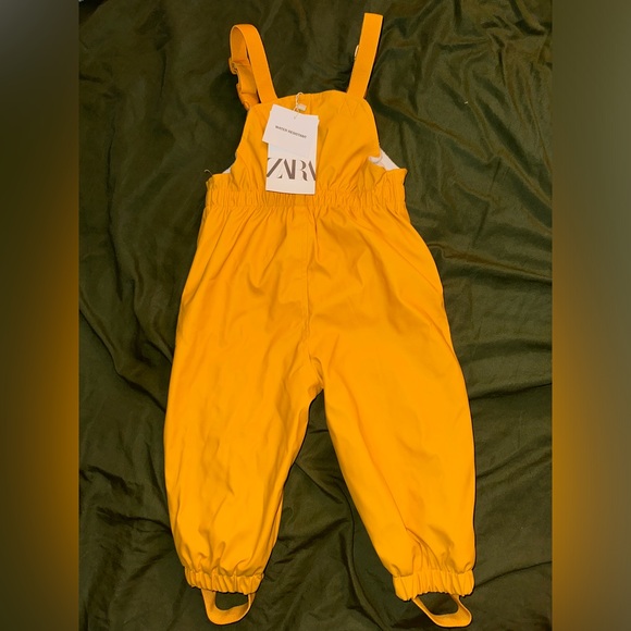 Zara jumpsuit - Picture 2 of 2